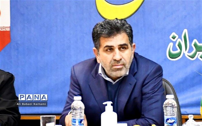 وزارت جهاد کشاورزی باید خسارت باغداران را جبران کند