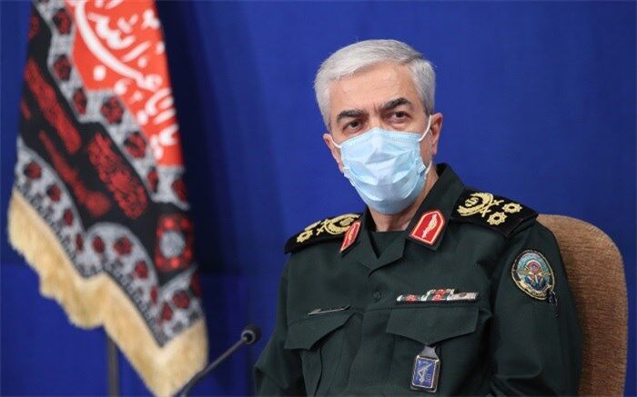 سرلشکر باقری صفحه‌ای در شبکه‌های اجتماعی خارجی ندارد