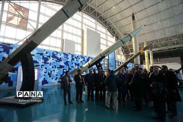 بازدید مدیران سازمان دانش‌آموزی از نمایشگاه دائمی  «پارک ملی هوافضا‌»