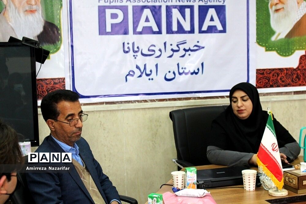 اولین میزگرد دانش‌آموزخبرنگاران پانا در ایلام
