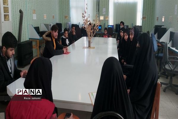 کارگاه آموزشی نشریه امور جوانان خلیل آباد