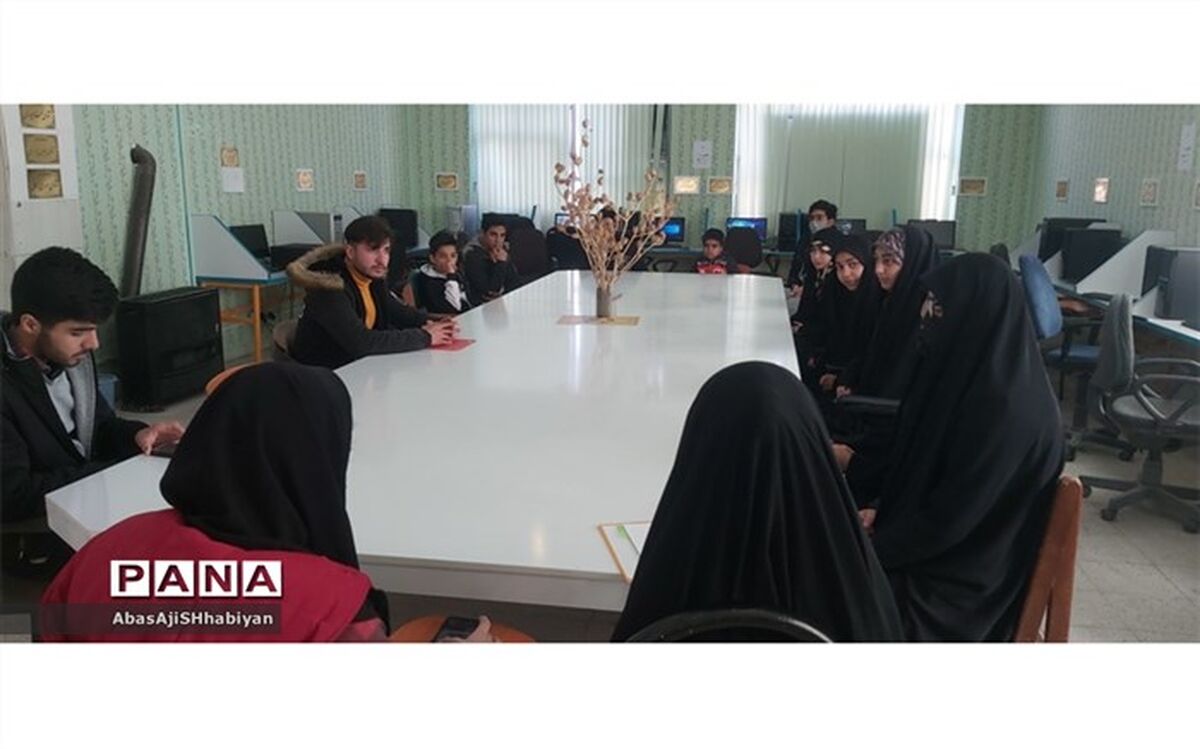 رسانه‌ای کردن و رشد استعداد جوانان از اهداف نشریه امور جوانان خلیل آباد است