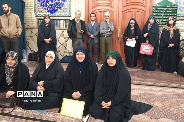 اعزام دانش‌آموزان به اردوی راهیان نور در رودهن