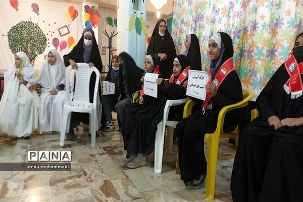 برگزاری کارگاه‌های عظمت مادرانه، شکوه دخترانه با موضوع کنترل خشم در  شیراز