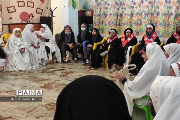 برگزاری کارگاه‌های عظمت مادرانه، شکوه دخترانه با موضوع کنترل خشم در  شیراز