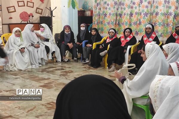 برگزاری کارگاه‌های عظمت مادرانه، شکوه دخترانه با موضوع کنترل خشم در  شیراز