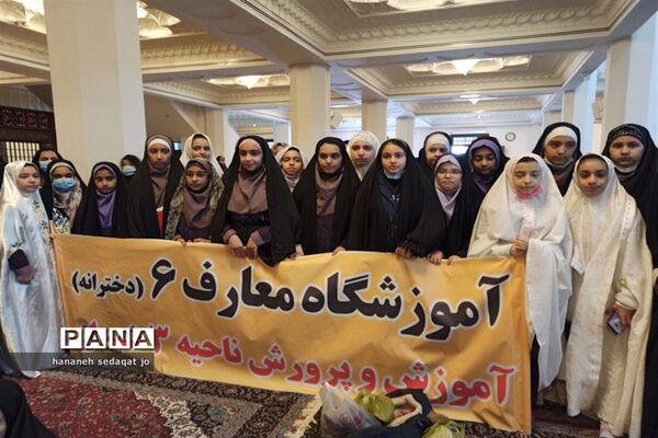 حضور فرهنگیان و دانش‌آموزان عضو سازمان دانش‌آموزی فارس در تجمع اعتراض‌آمیز محکومیت اهانت به قرآن کریم در شیراز