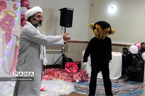 جشن تکلیف دختران دبستان ۲۲بهمن ناحیه یک شهرری