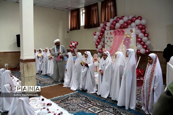 جشن تکلیف دختران دبستان ۲۲بهمن ناحیه یک شهرری