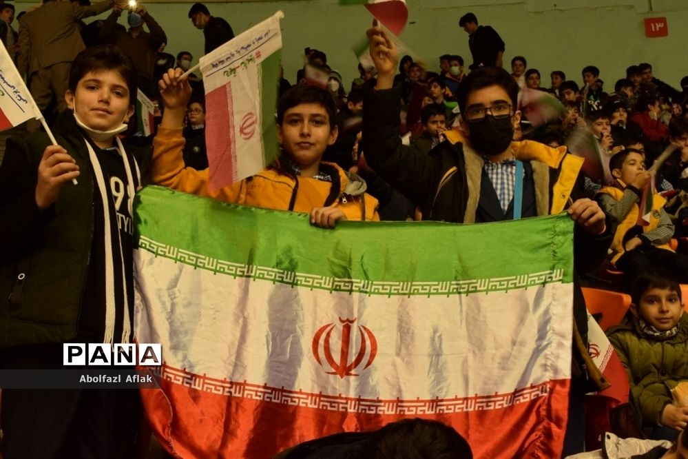در آستانه سالروز پیروزی انقلاب اسلامی جشن فرزندان انقلاب در ورزشگاه آزادی