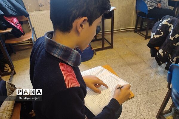 برگزاری آزمون پایش عملکرد یادگیری مدارس سمپاد  در مدرسه شهید بهشتی  رودهن
