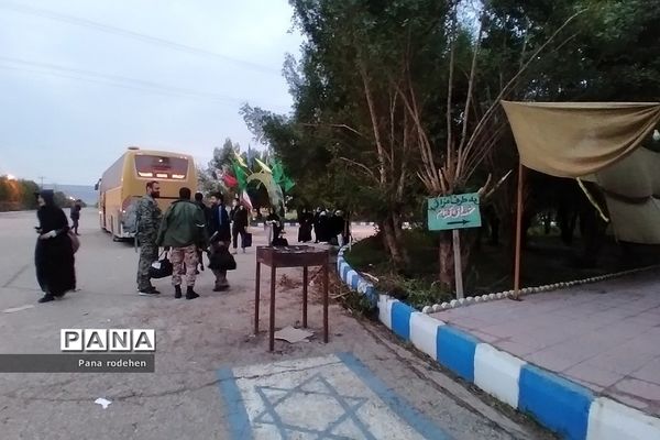 اختتامیه اردوی  راهیان نور دانش‌آموزان دختر رودهن