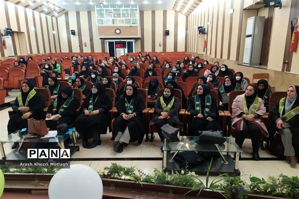 اختتامیه کلاس‌های المپیاد رویش و افتتاحیه المپیاد درون مدرسه‌ای در شهرستان کازرون