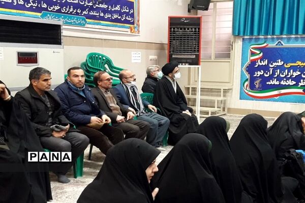 اعزام کاروان راهیان نور دانش‌آموزان کاشان