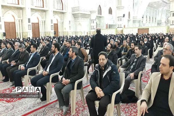 جهاد تبیین و تجدید میثاق فرهنگیان شهرستان ری با آرمان‌های امام خمینی(ره)
