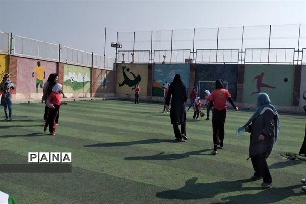 اجرای طرح شهید خرازی در دبستان امام محمد باقر(ع) بخش جوادآباد