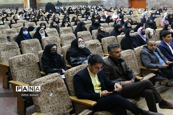 برگزاری انتخابات مجلس دانش‌آموزی دختران ناحیه یک یزد