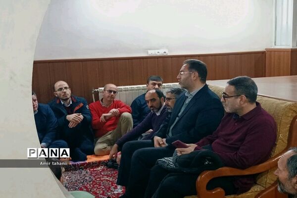 دیدار صمیمانه مدیرکل آموزش و پرورش شهر تهران با مدیران مدارس منطقه ۱۸  و بازدید از زائرسرای مشهد مقدس