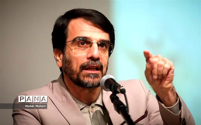 با شناسایی فرصت‌های زیست بوم جدید، باید محیط‌های یادگیری غنی‌تری ایجاد شود