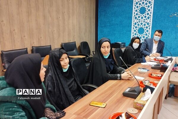 جلسه کمیته‌ فوریت مشاور و همیار مشاوران در بهارستان 2