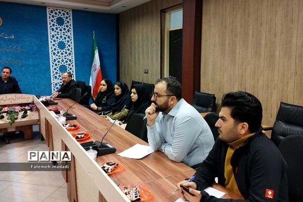 جلسه کمیته‌ فوریت مشاور و همیار مشاوران در بهارستان 2