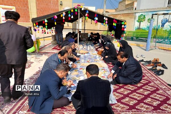 برگزاری بازارچه کسب و کار دانش‌آموزی در دبستان کوکب شهرستان بهبهان