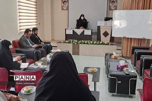 برگزاری کارگاه هم‌اندیشی اتحادیه انجمن‌های اسلامی پیرامون مدرسه انقلاب