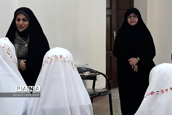 جشن تکلیف در دبستان حضرت زهرا(س)۲رودهن