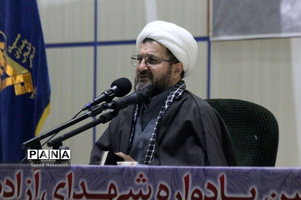 هفتمین یادواره «مدافعان عقیله، مجاوران کریمه» در قم