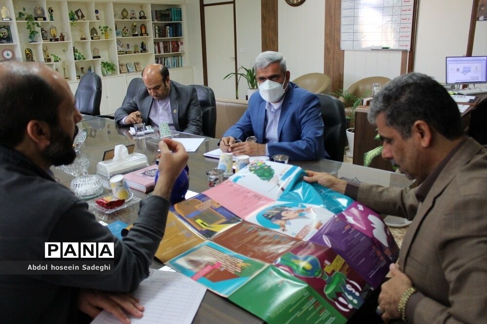 نشست هم‌اندیشی جشنواره داستان نویسی رضوی استان بوشهر