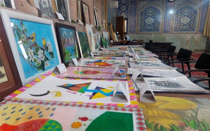 برگزاری جشنواره فرهنگی هنری امید فردا درون مدرسه ای در دبیرستان هیات امنایی خدیجه کبری / فیلم