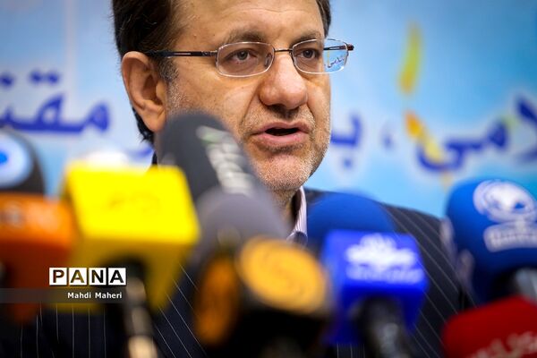 نشست خبری تشریح برنامه‌های ایام الله دهه فجر