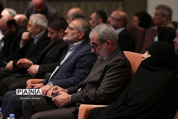 مراسم رونمایی از ۱۰ مستند خیرین مدرسه‌ساز کشور