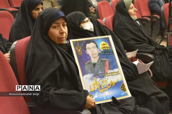 برگزاری مراسم اولین سالگرد تدفین شهید گمنام عملیات بدر در اردوگاه شهید منتظری