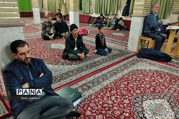 مراسم‌تقدیر از یاوران جمعه در رودهن