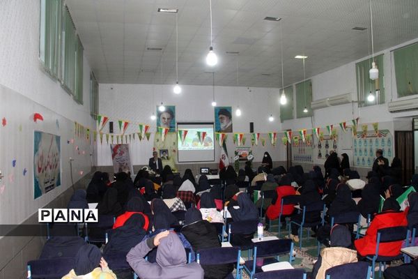 نواختن زنگ انقلاب در مدارس شهرستان بهبهان