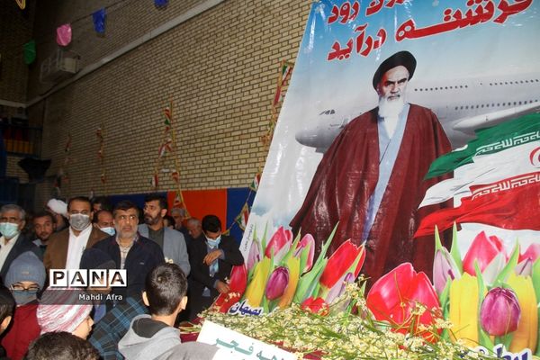 گلباران تمثال امام خمینی (ره) و شهدای انقلاب اسلامی شهرستان بهبهان