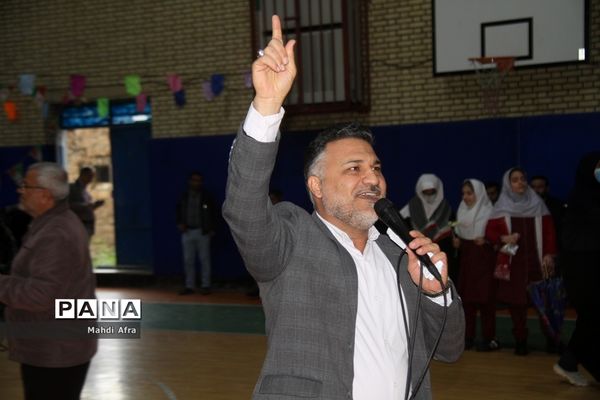 گلباران تمثال امام خمینی (ره) و شهدای انقلاب اسلامی شهرستان بهبهان