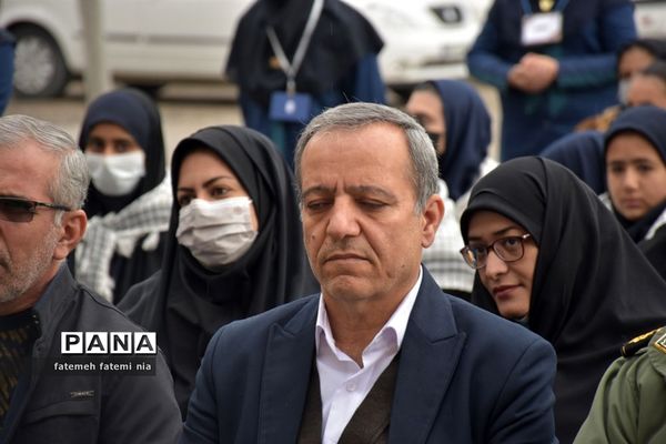 طنین  زنگ انقلاب اسلامی در مدارس جهرم