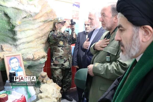 مراسم نواختن زنگ انقلاب در ارومیه