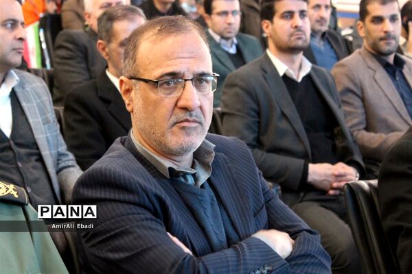استقبال نمادین ورود تاریخی امام خمینی(ره) به ایران در مازندران