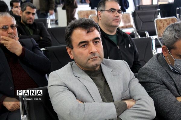 استقبال نمادین ورود تاریخی امام خمینی(ره) به ایران در مازندران