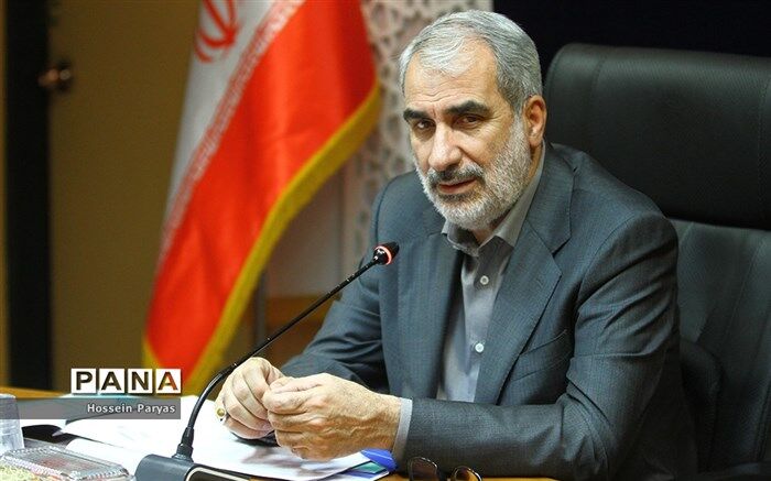 از ظرفیت هنر برای ترویج معارف اسلامی و پیشرفت‌های کشور استفاده شود