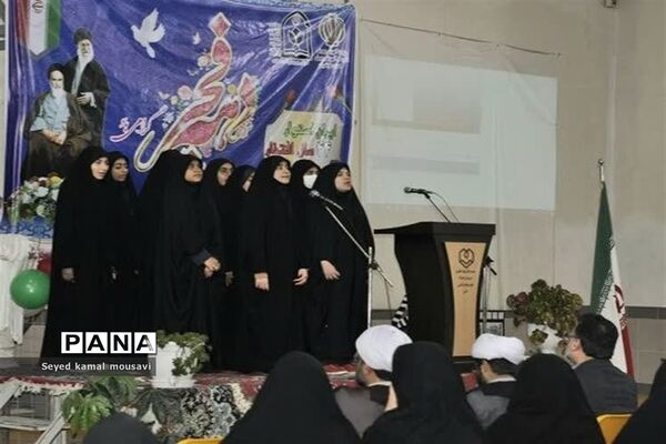 زنگ انقلاب در مدارس شهرستان ساری طنین انداز شد