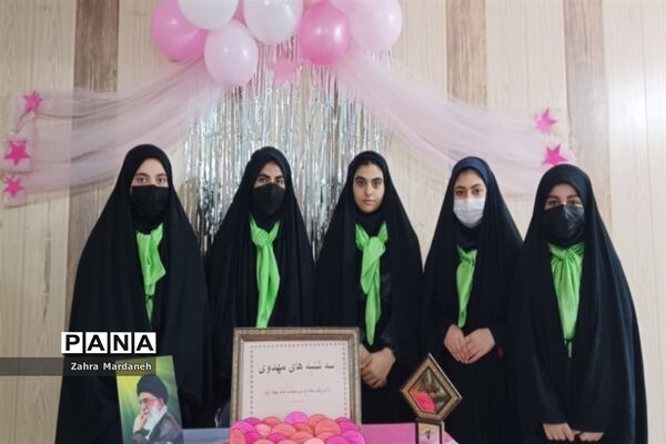 برگزاری مراسم سه‌شنبه‌های مهدویت در آموزشگاه طاها قرچک