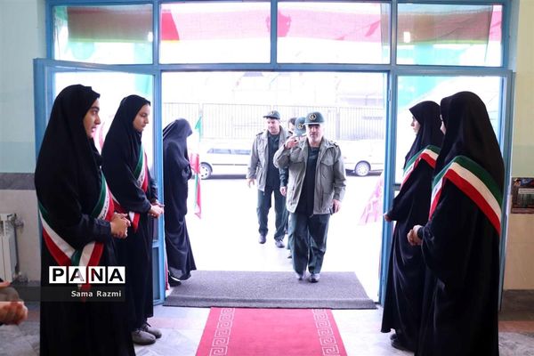 طنین زنگ انقلاب در تبریز