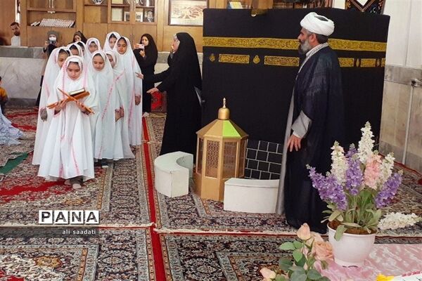 برگزاری جشن بزرگ عبادت ویژه دانش‌آموزان دختر سراسر شهرستان کلات