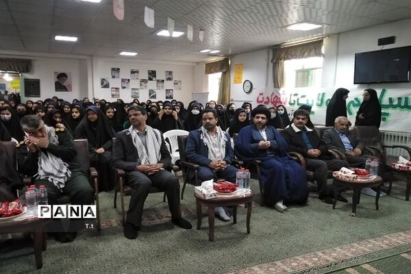 گرامیداشت ۱۲ بهمن و آغاز دهه فجر در مدارس شهرستان بافق