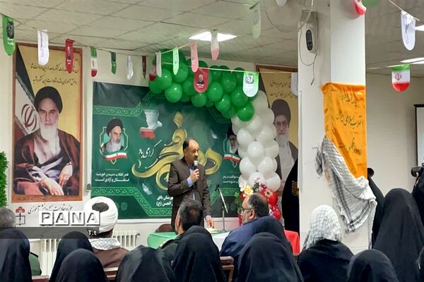 گرامیداشت ۱۲ بهمن و آغاز دهه فجر در مدارس شهرستان بافق