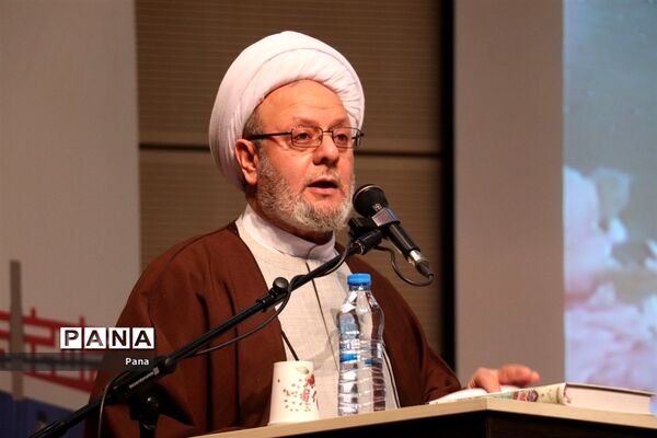 سالگرد دوازدهم بهمن ماه سالروز ورود امام خمینی(ره) به ایران در تبریز